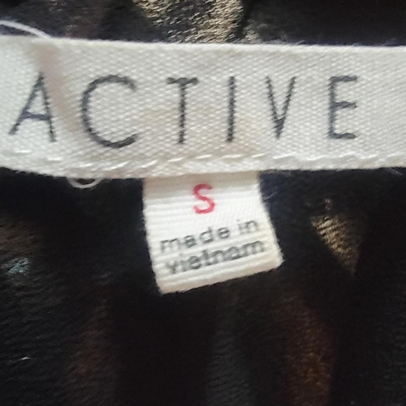 ACTIVE USA Vintage Lace Ruffle Cami Size small fits medium EUC - Picture 5 of 5